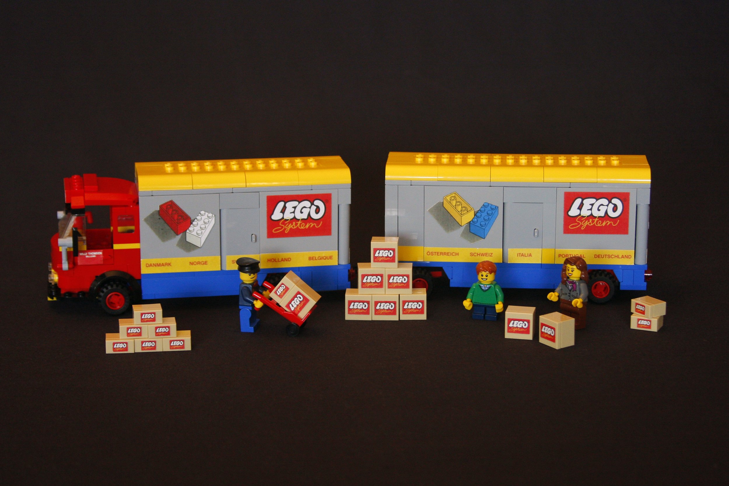 LEGO Inside Tour Exclusives: Once In a Lifetime Souvenir Sets